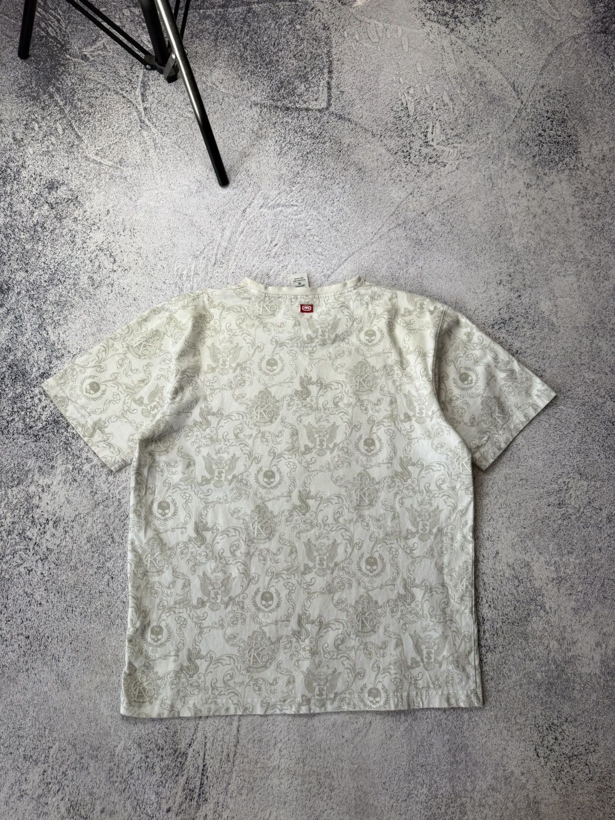 Ecko Unltd. Vintage Ecko Unltd Monogram Big Logo Y2K Shirt Size US M / EU 48-50 / 2 - 19 Thumbnail