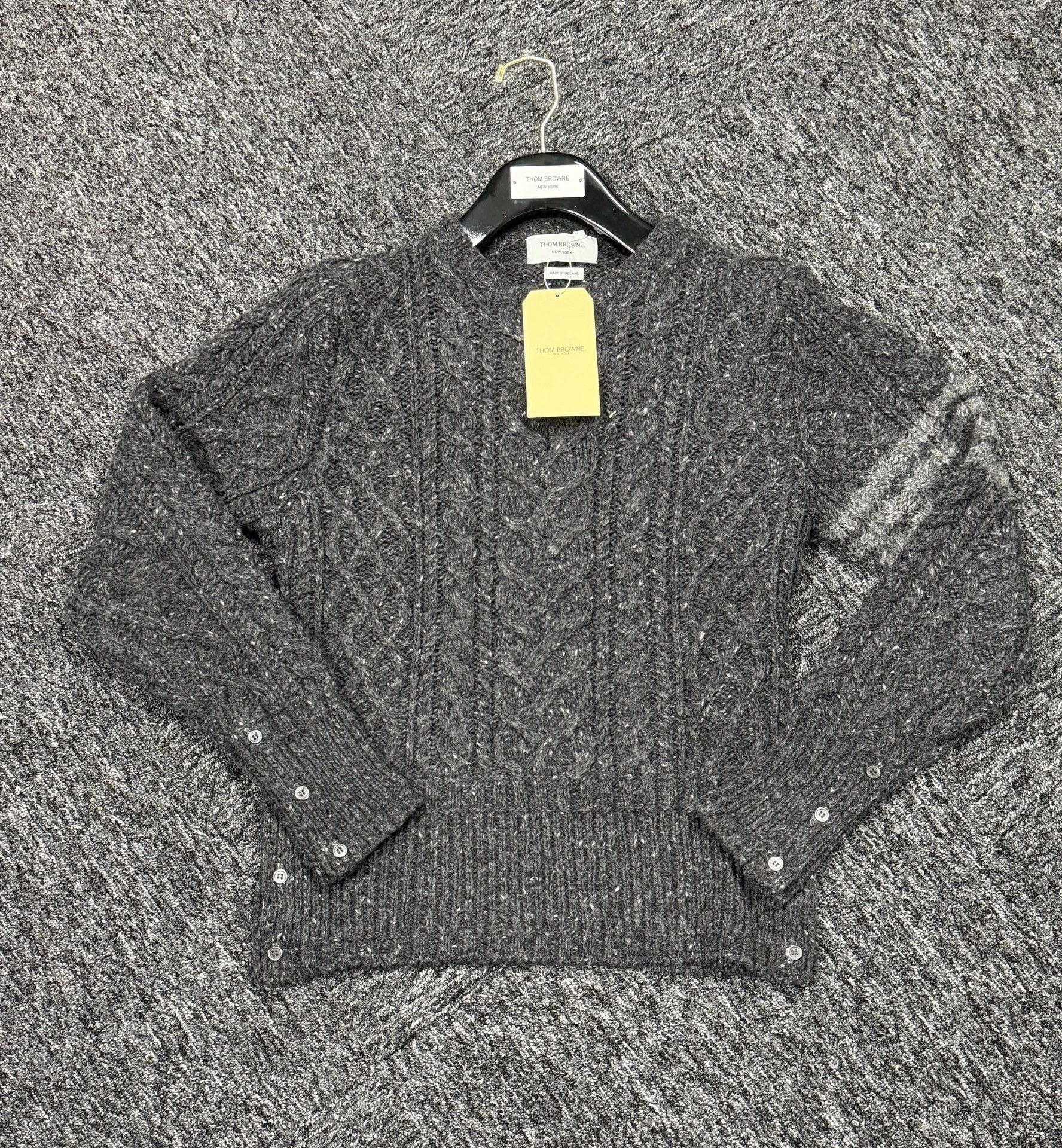 Thom Browne Thom Browne 4-Bar Crewneck Sweater Black Gray Size 1 Size US S / EU 44-46 / 1 - 3 Thumbnail