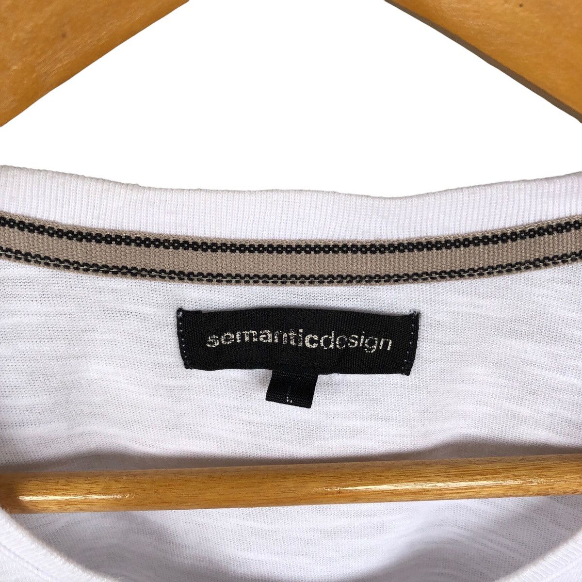 Tornado Mart 2000s japanese SEMANTIC DESIGN feather neclace tshirt Size US L / EU 52-54 / 3 - 3 Thumbnail