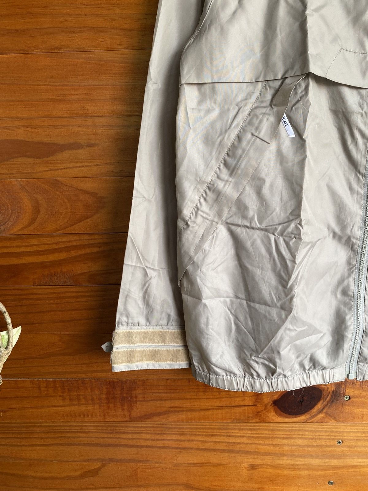 Japanese Brand Delicate Original Clothes Light Beige Zip Jacket Minimalist Size US M / EU 48-50 / 2 - 7 Thumbnail