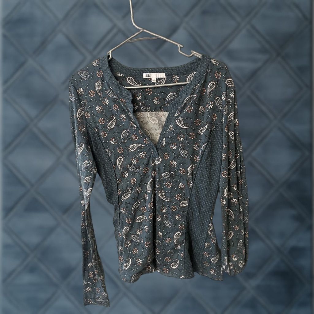 Vintage DR Women's Blouse Shirt KnIT Green Floral Long Sleeve V-Neck Pullover Casual Regular Size M Size M / US 6-8 / IT 42-44 - 1 Thumbnail