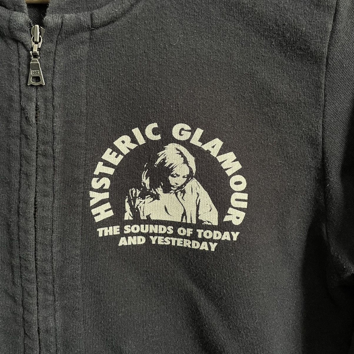 Hysteric Glamour Vintage Hysteric Glamour Big Logo Zipper Hoodie Size US XS / EU 42 / 0 - 6 Thumbnail