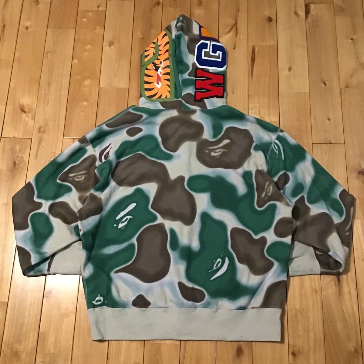 Bape BAPE LIQUID CAMO SHARK FULL ZIP HOODIE a bathing ape Size US M / EU 48-50 / 2 - 2 Thumbnail