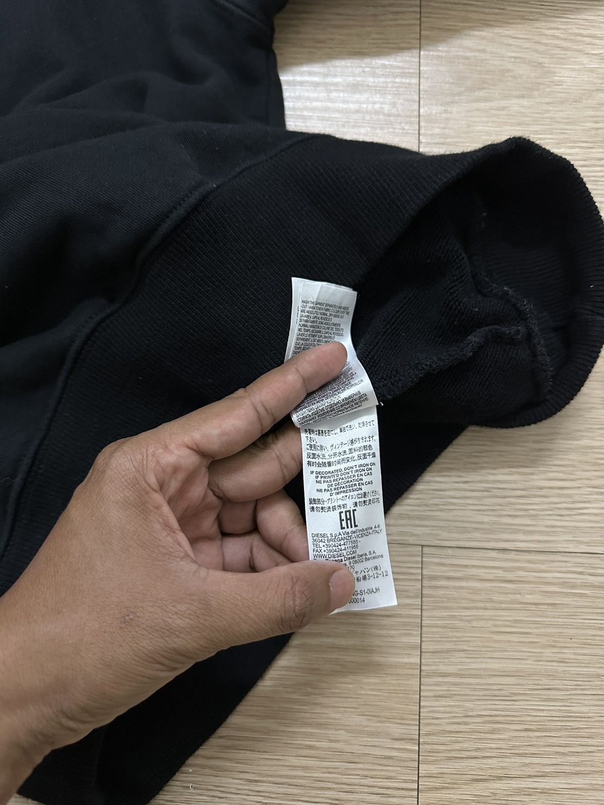Beauty Beast × Diesel Rare And Beautiful Diesel Box Logo Sweatshirt Size US S / EU 44-46 / 1 - 7 Thumbnail