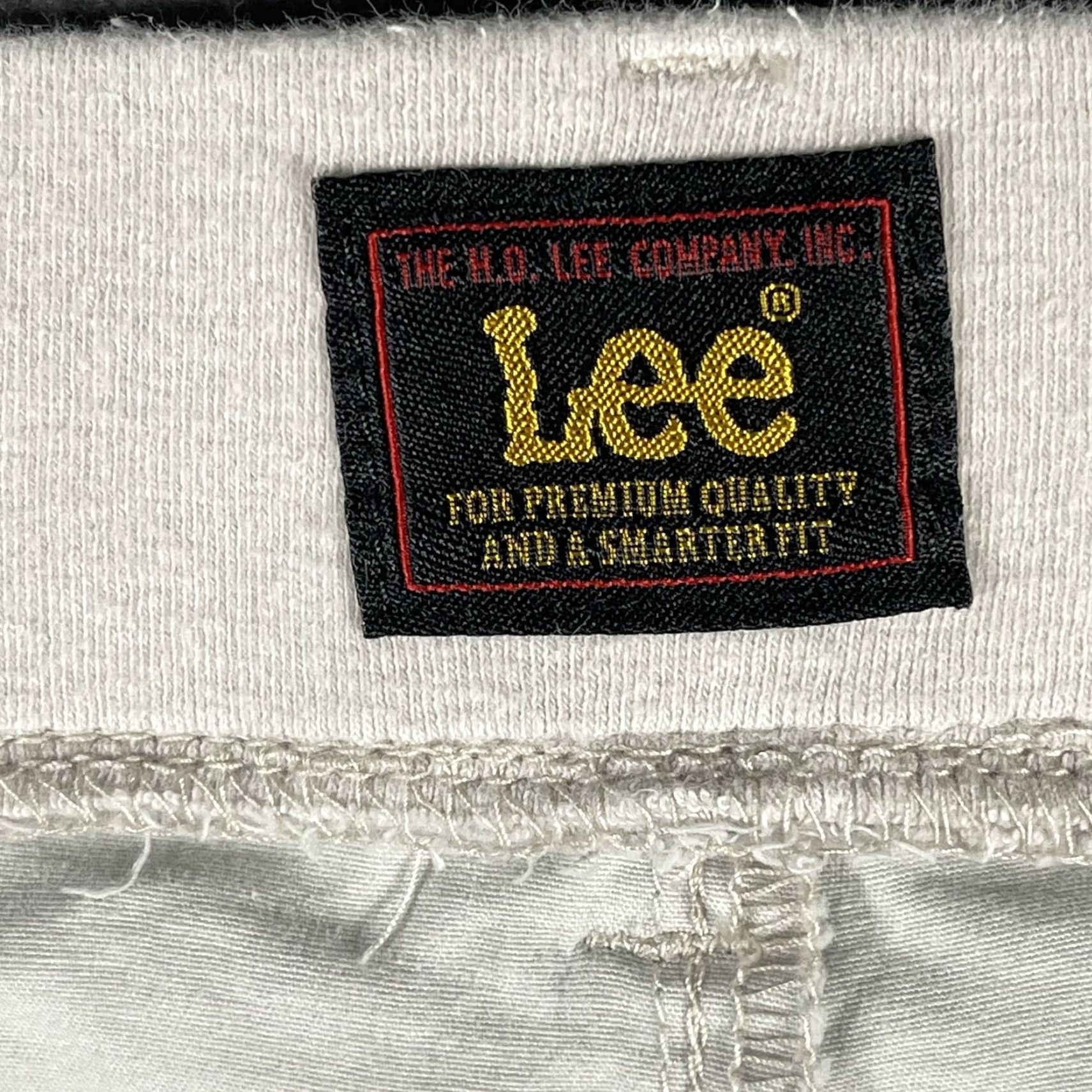 Lee Lee Shorts Womens 6 White Relaxed Fit Pockets Lightweight Cotton Casual Summer - 6 Size 28" / US 6 / IT 42 - 4 Thumbnail