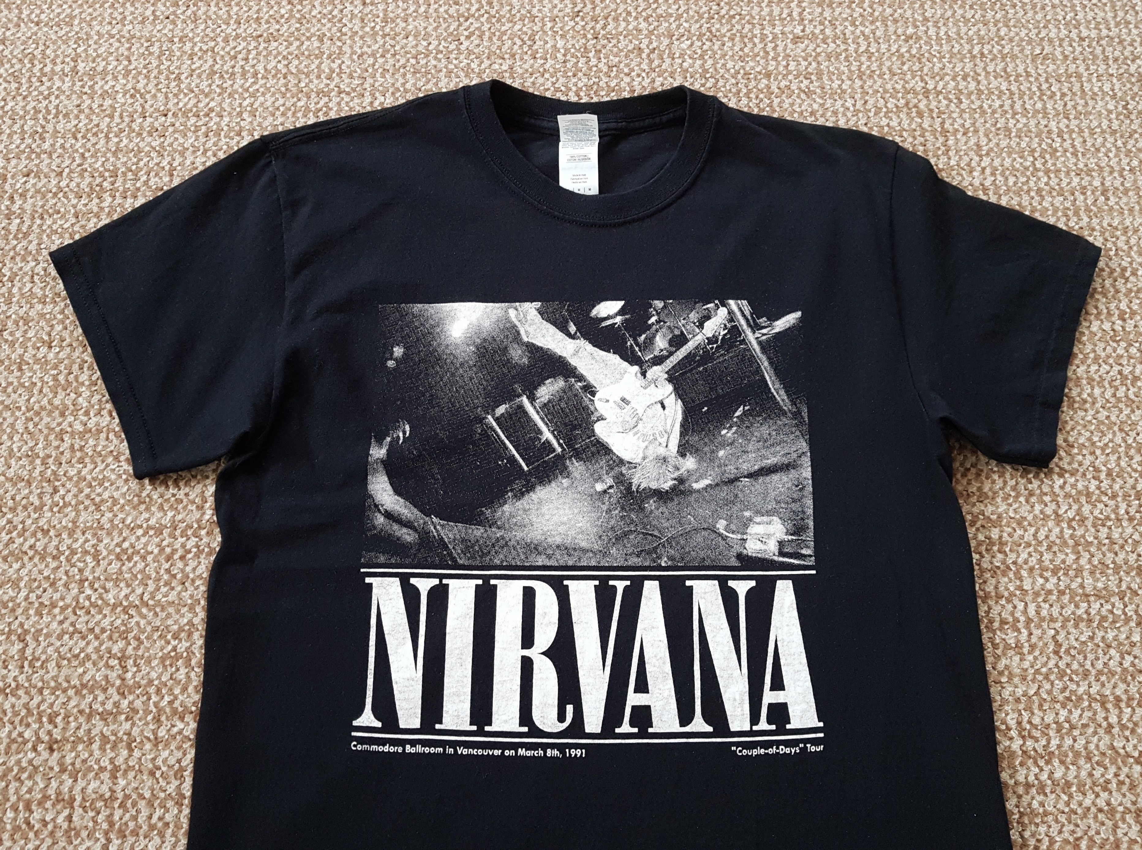 Band Tees Vintage Nirvana Print Couple-Of-Days 1991 Tour Band T Shirt Size US M / EU 48-50 / 2 - 2 Thumbnail