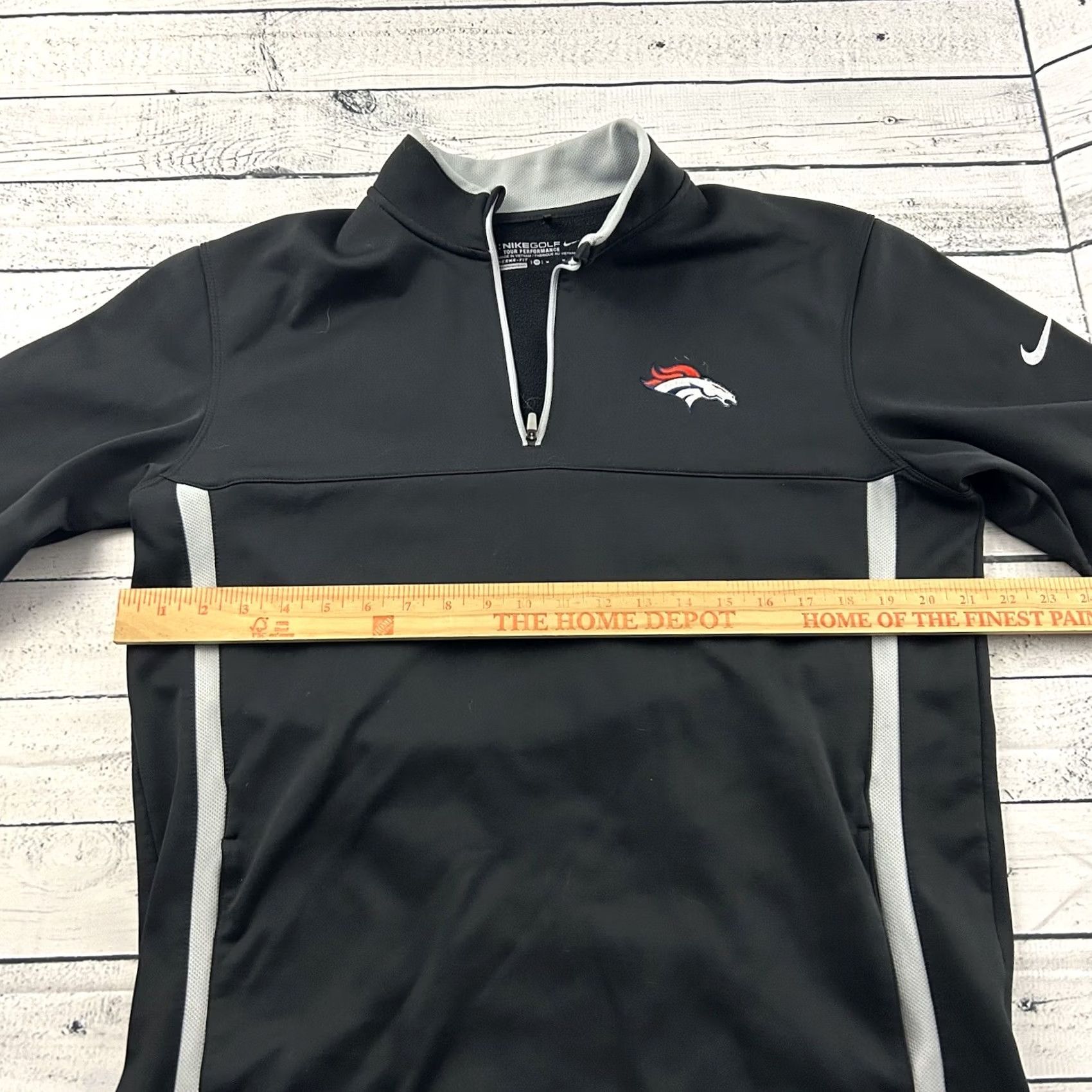Nike Nike Golf Tour Performance Denver Broncos Pullover 1/4 Zip Jacket Men M Black Jersey Nike Golf Jacket Mens M 1/4 Zip Denver Broncos Golf Pullover Size US M / EU 48-50 / 2 - 6 Thumbnail