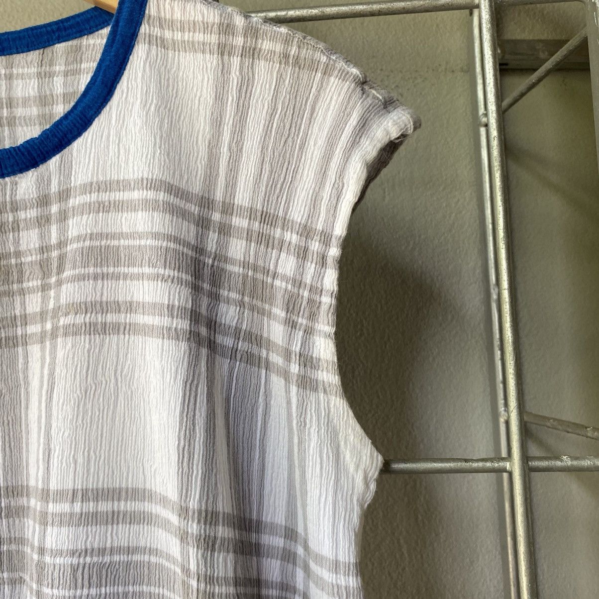 Tsumori Chisato Tsumori Chisato Blue Trim Bow Tie Sleeveless Blouse Size M / US 6-8 / IT 42-44 - 21 Thumbnail