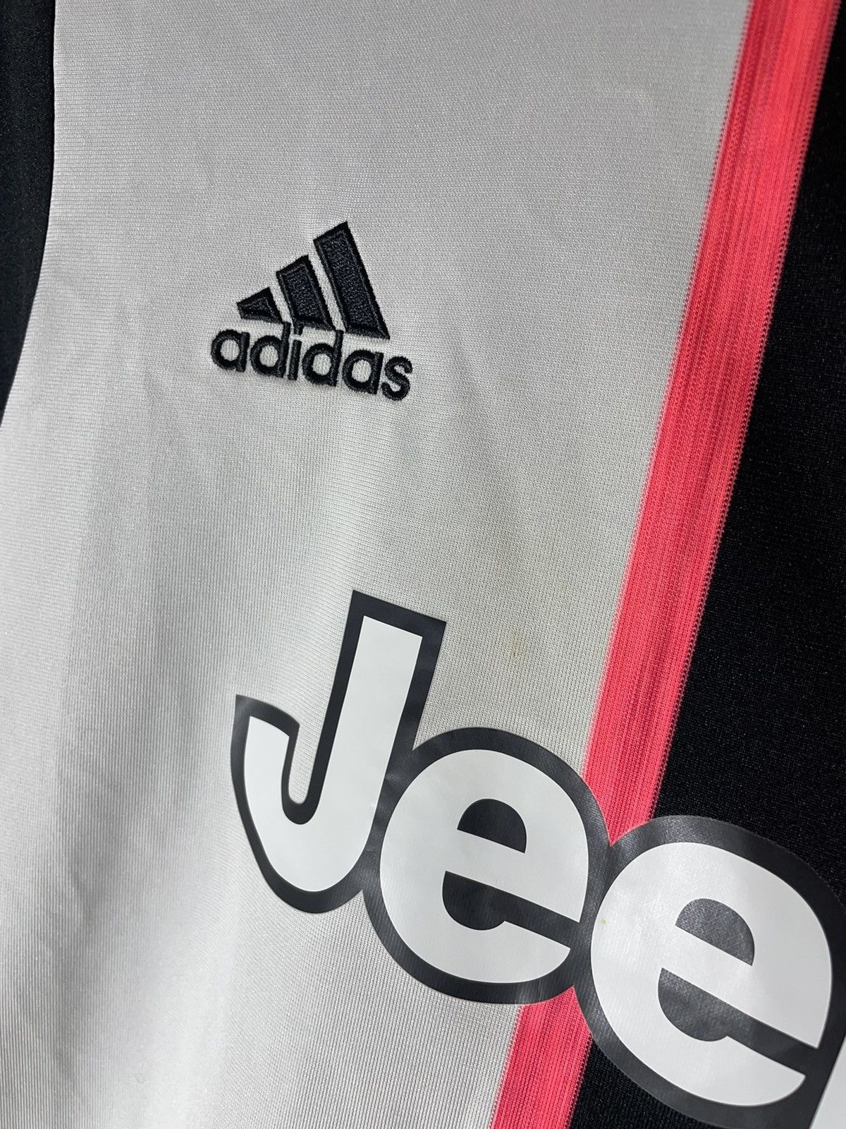 Adidas Adidas Juventus 2019 soccer jersey Size US S / EU 44-46 / 1 - 5 Thumbnail