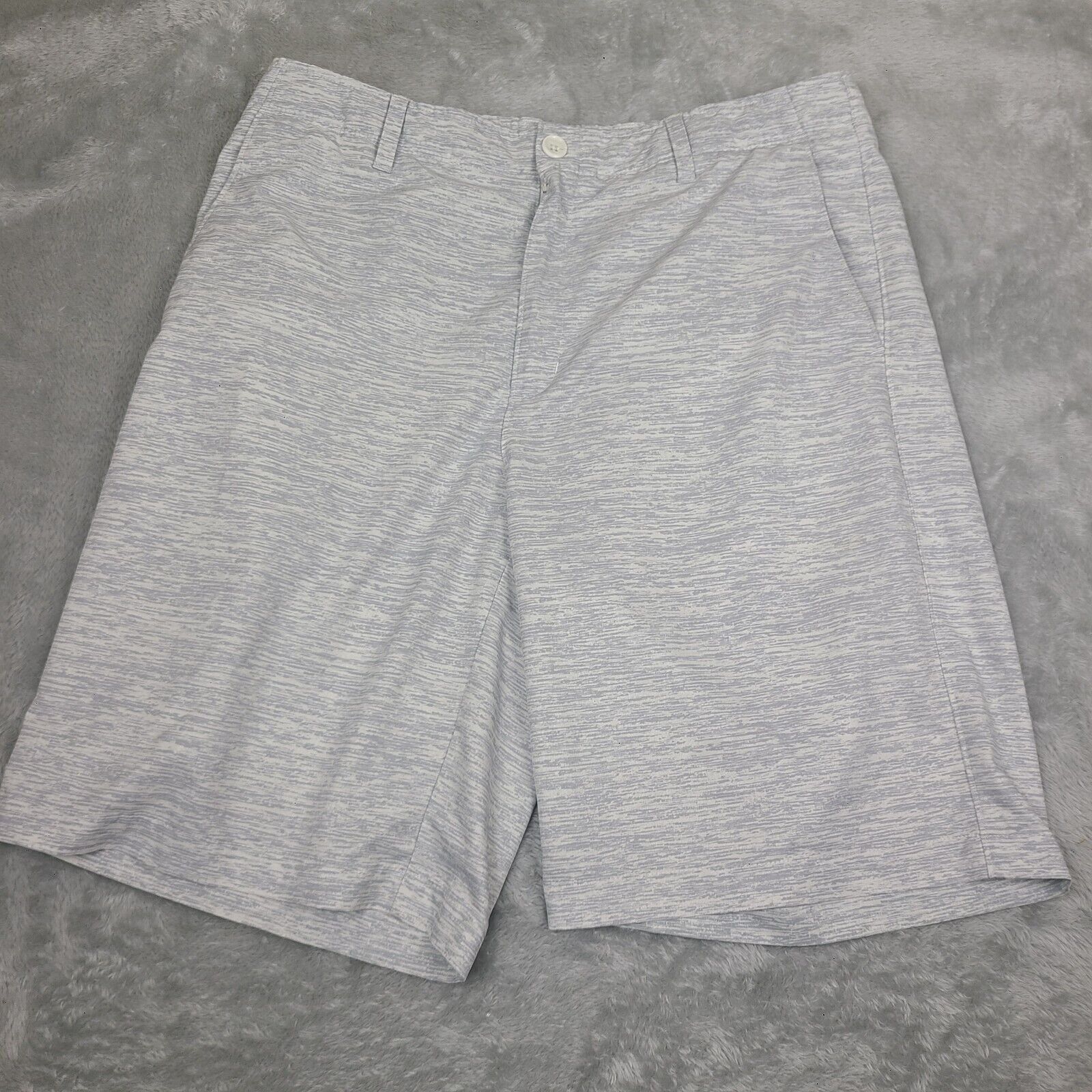 Greg Norman Greg Norman for Tasso Elba Men's Gray Light Weight Golf Shor Size US 32 / EU 48 - 1 Thumbnail