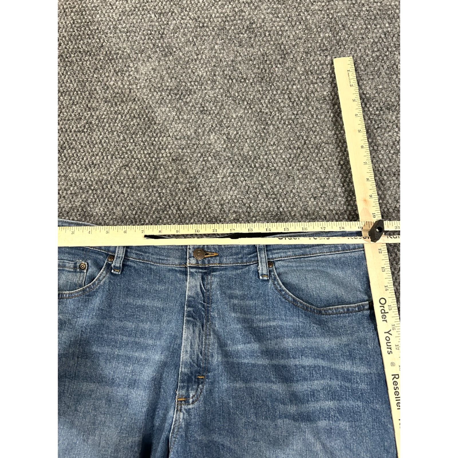 Wrangler Wrangler Jeans Mens 38x30 Blue Straight Fit Stretch Denim Authentics Jeans Womens? Size US 38 / EU 54 - 4 Thumbnail