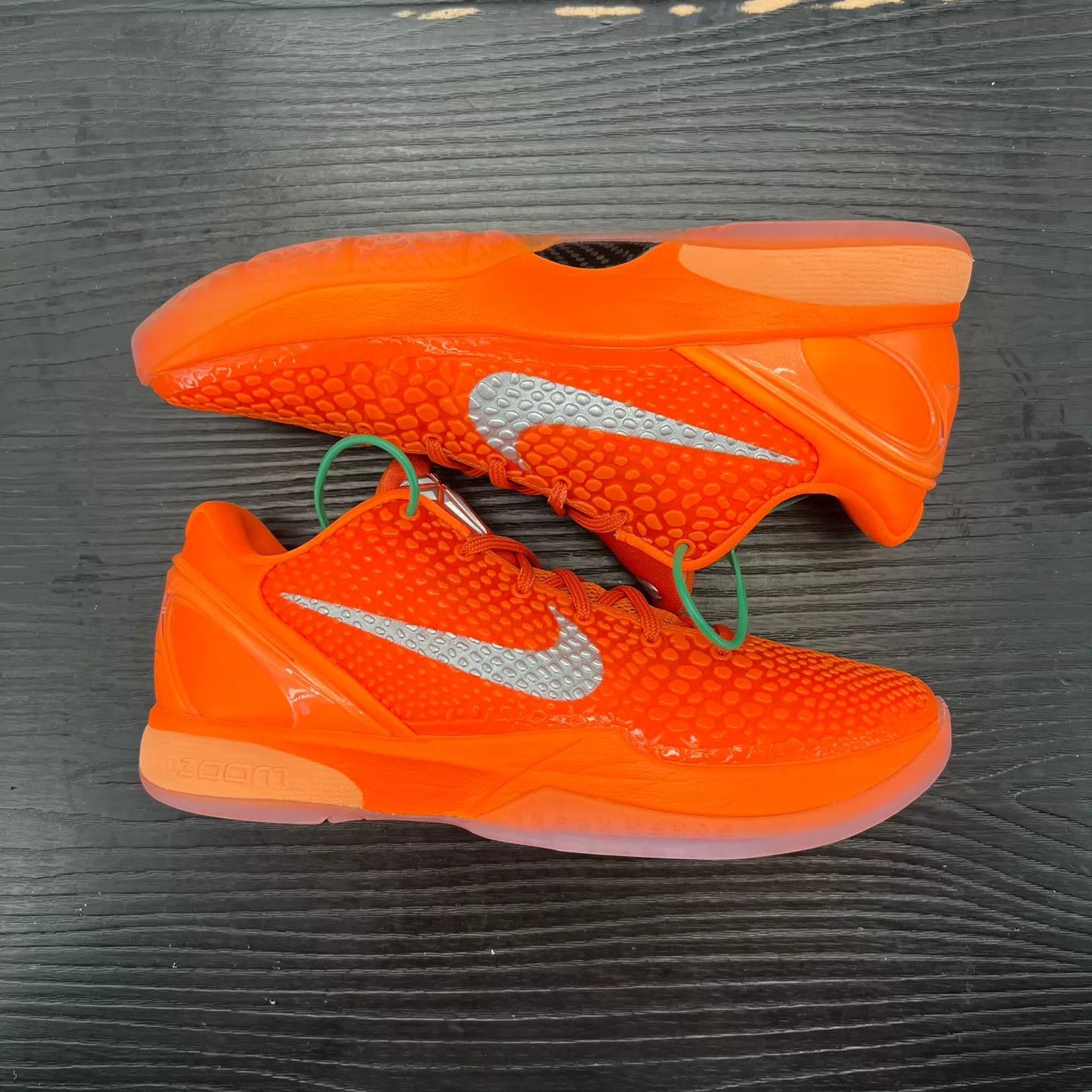 Nike Nike Zoom Kobe 6 Orange Silver 41 Like New With Box Size US 8 / EU 41 - 3 Thumbnail