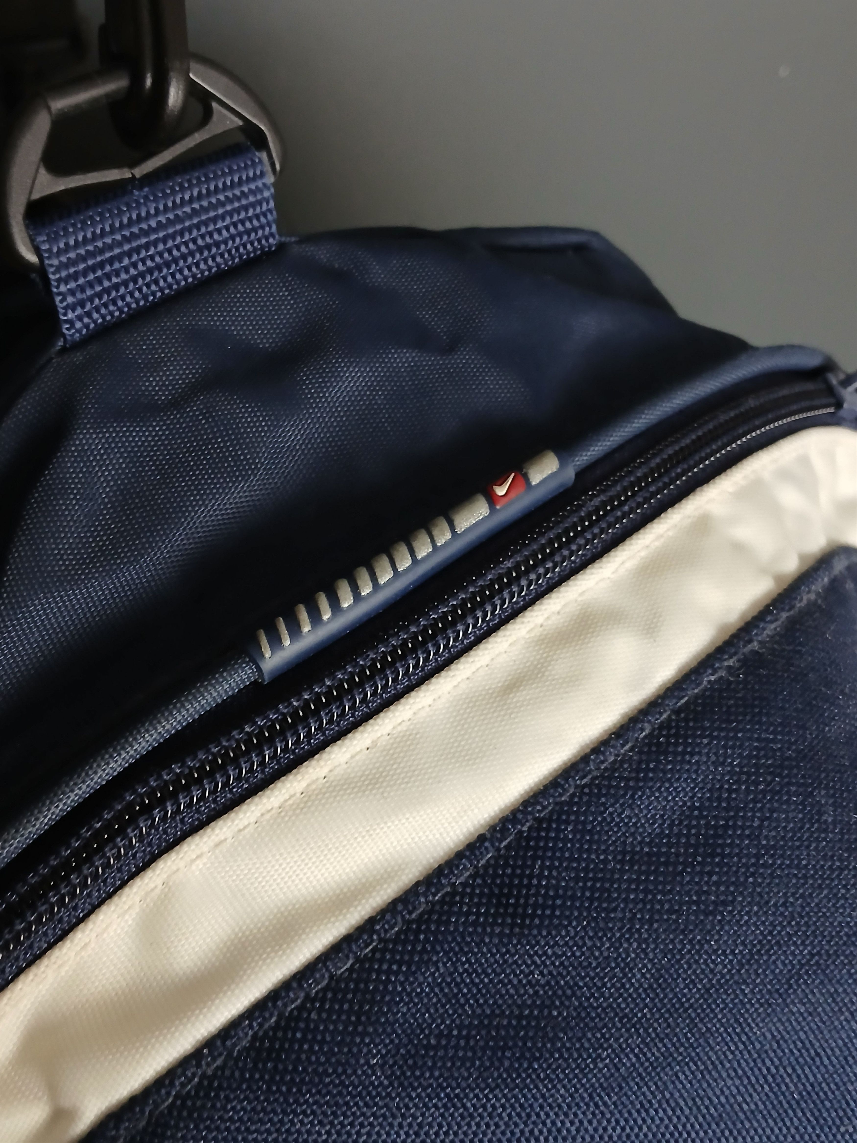 Nike Vintage Nike Bag Size ONE SIZE - 5 Thumbnail