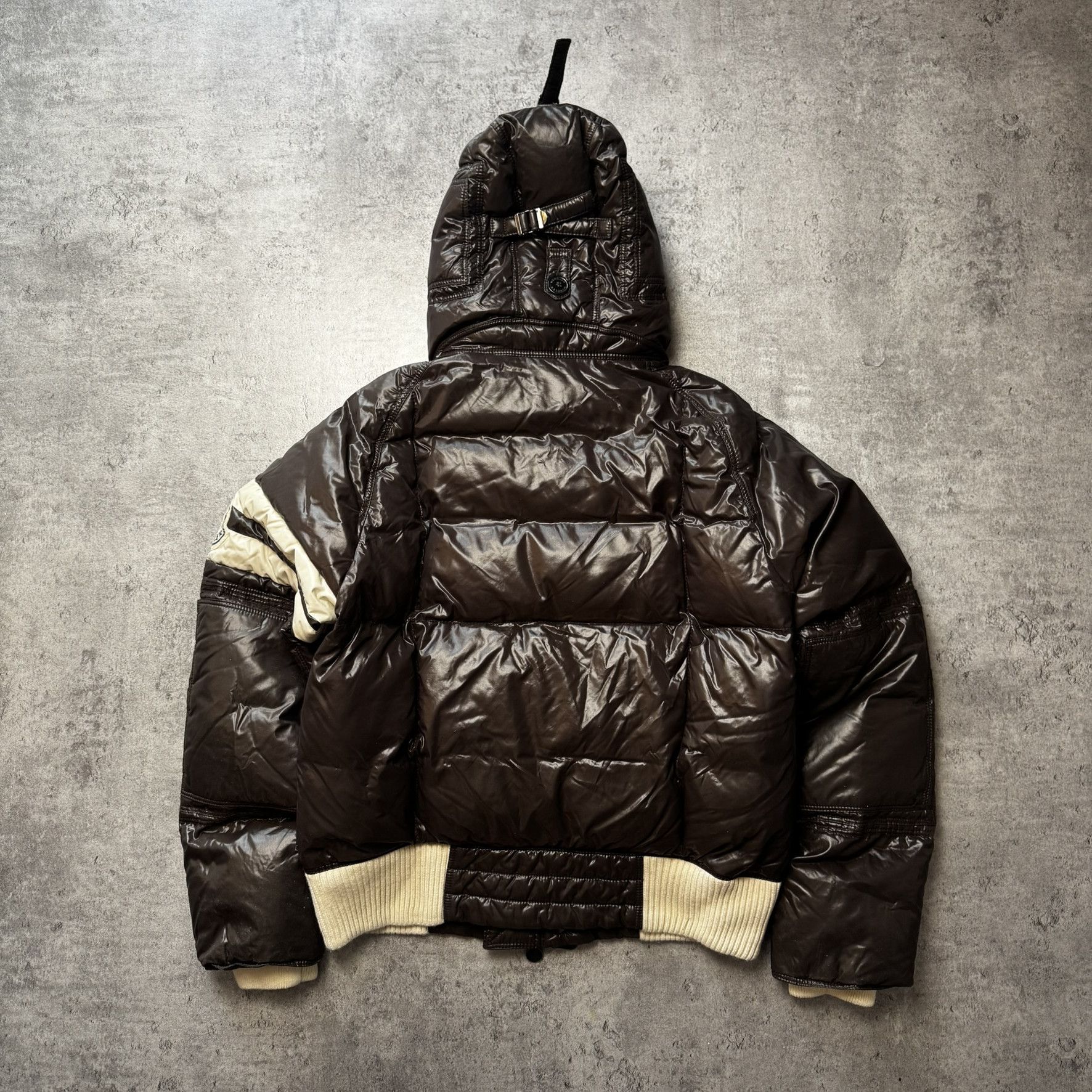 Moncler Brown puffer jacket Moncler vintage with big logo Size US M / EU 48-50 / 2 - 17 Thumbnail