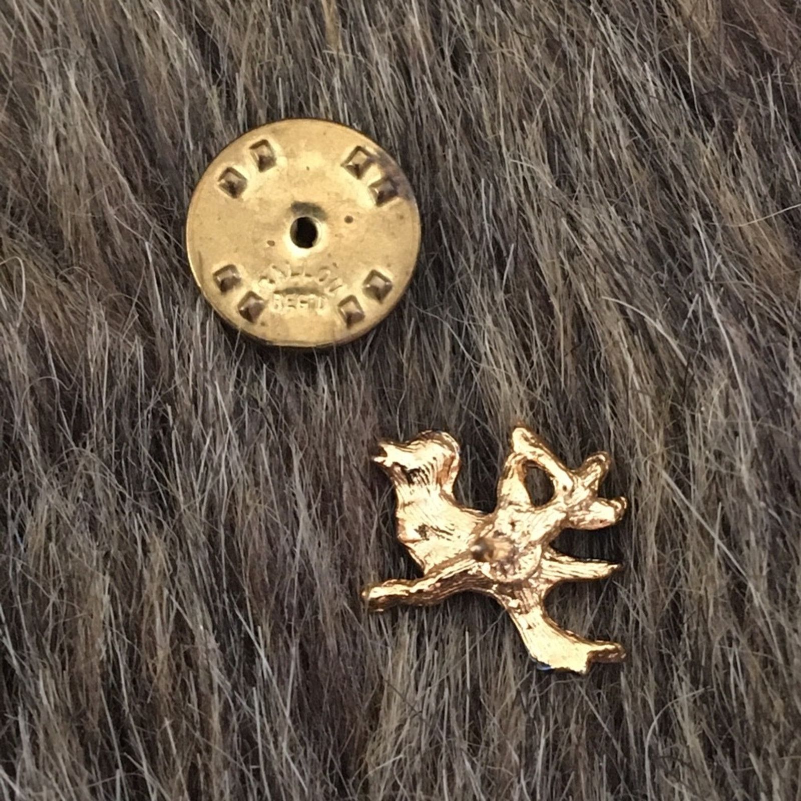 Vintage Set of two Ballou mid century blue bird Tac pins Size ONE SIZE - 7 Thumbnail