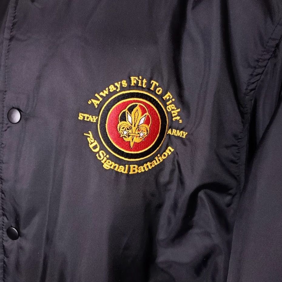 Holloway VINTAGE Holloway Satin Bomber Jacket Mens Size L Black 72nd Signal Battalion Army Germany Flight/Bomber Mens Size US L / EU 52-54 / 3 - 4 Thumbnail