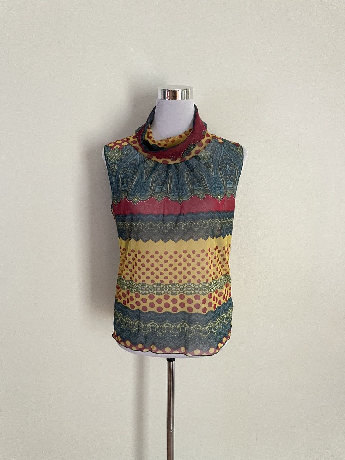 Designer &.eycia Sleeveless Mesh Size M / US 6-8 / IT 42-44 - 1 Thumbnail