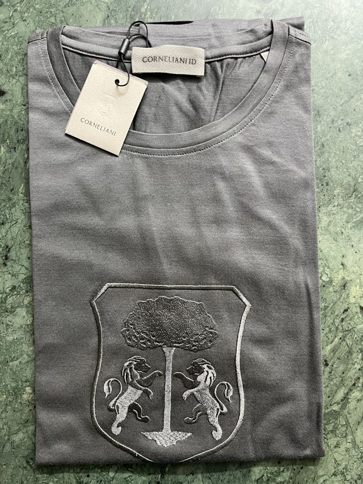 Corneliani Corneliani embroidered logo tshirt Size US M / EU 48-50 / 2 - 2 Thumbnail