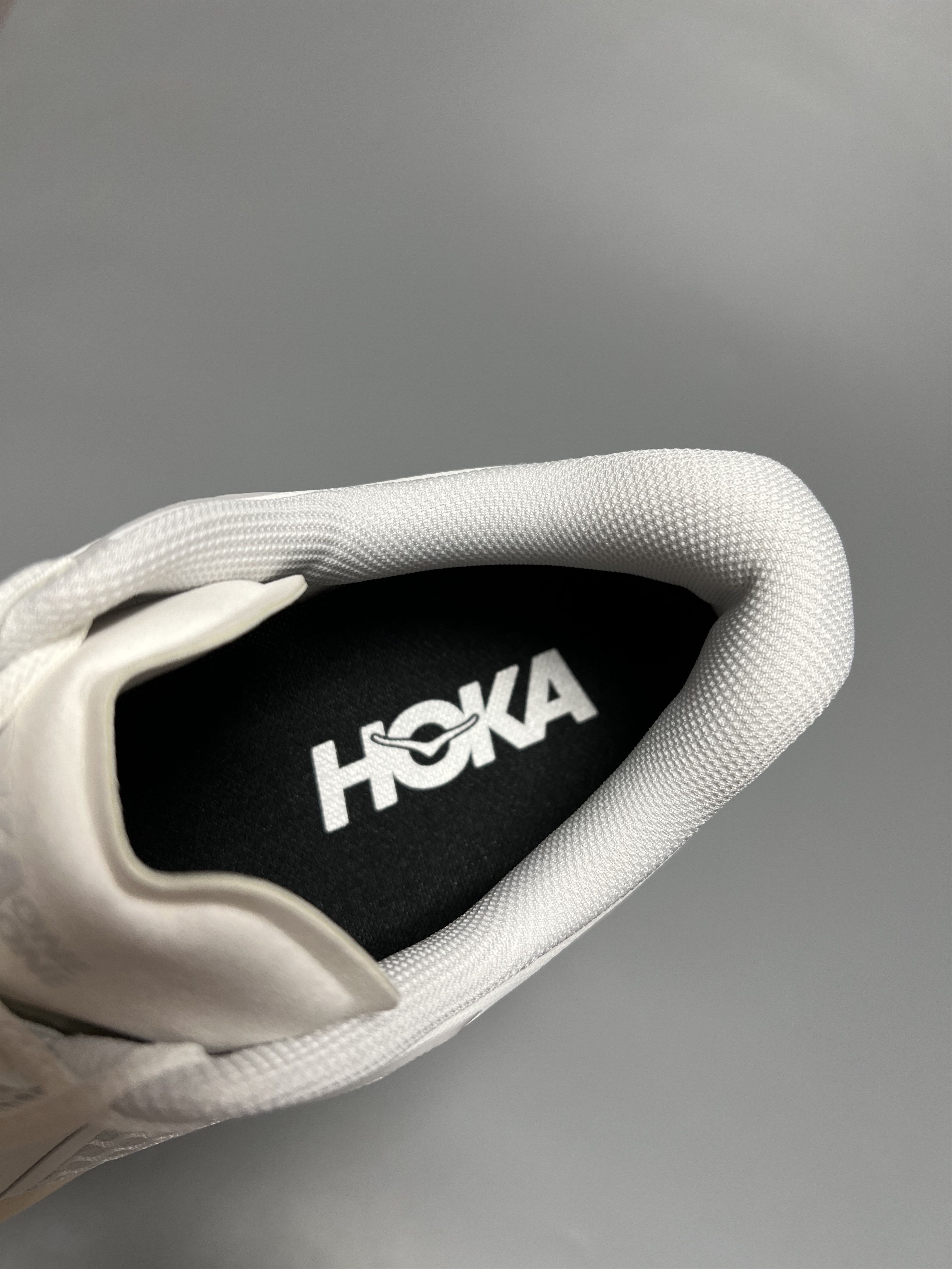 Hoka Hoka One One Clifton One9 Men’s Running Shoes 1155370-FCG Size US 10 / EU 43 - 17 Thumbnail