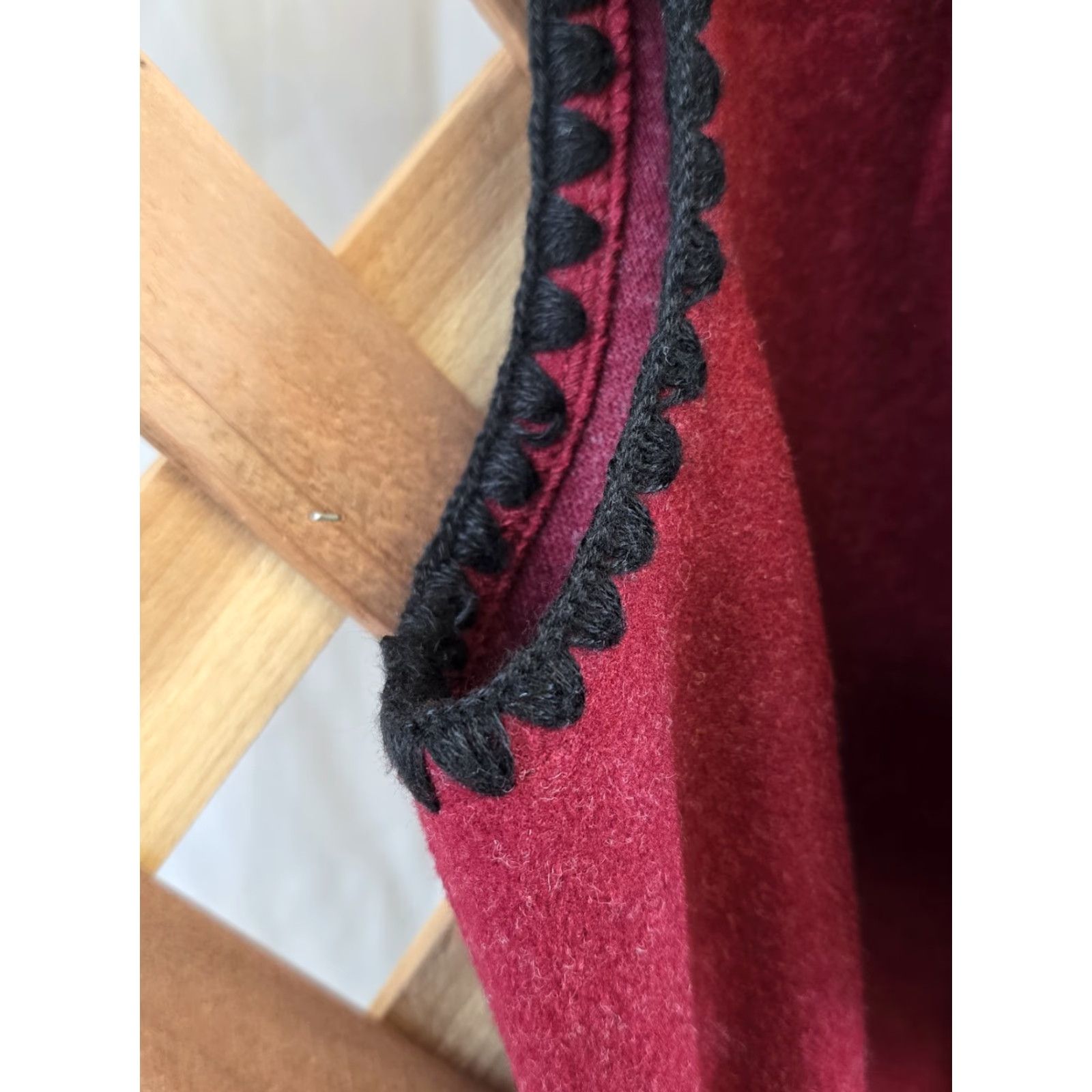 Vintage PrettyGarden NWT Women’s Tweed Vest Jacket Sleeveless Burgundy Size S - Belted Pocket Vest, Casual, Fall, Spring, Winter - Regular Women Size S / US 4 / IT 40 - 7 Thumbnail