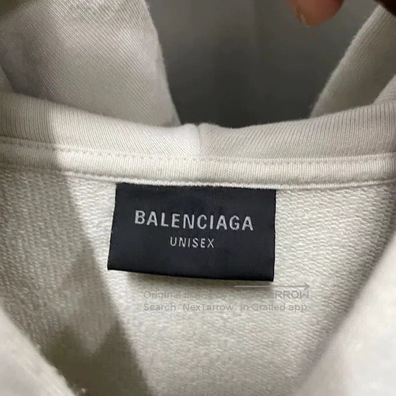 Balenciaga Balenciaga 3XL Printed Hoodie Size US S / EU 44-46 / 1 - 4 Thumbnail