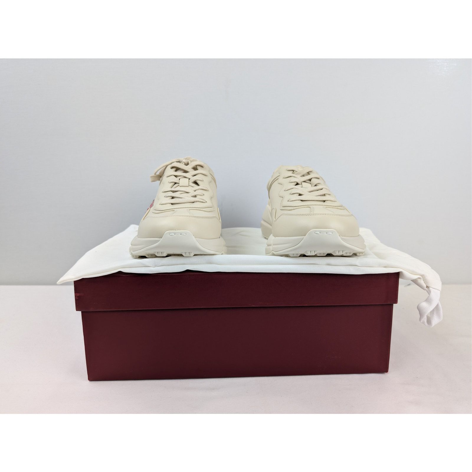 Gucci o1rshd1 Gucci logo print Rhyton leather sneakers in ivory Size US 10.5 / EU 43-44 - 15 Thumbnail