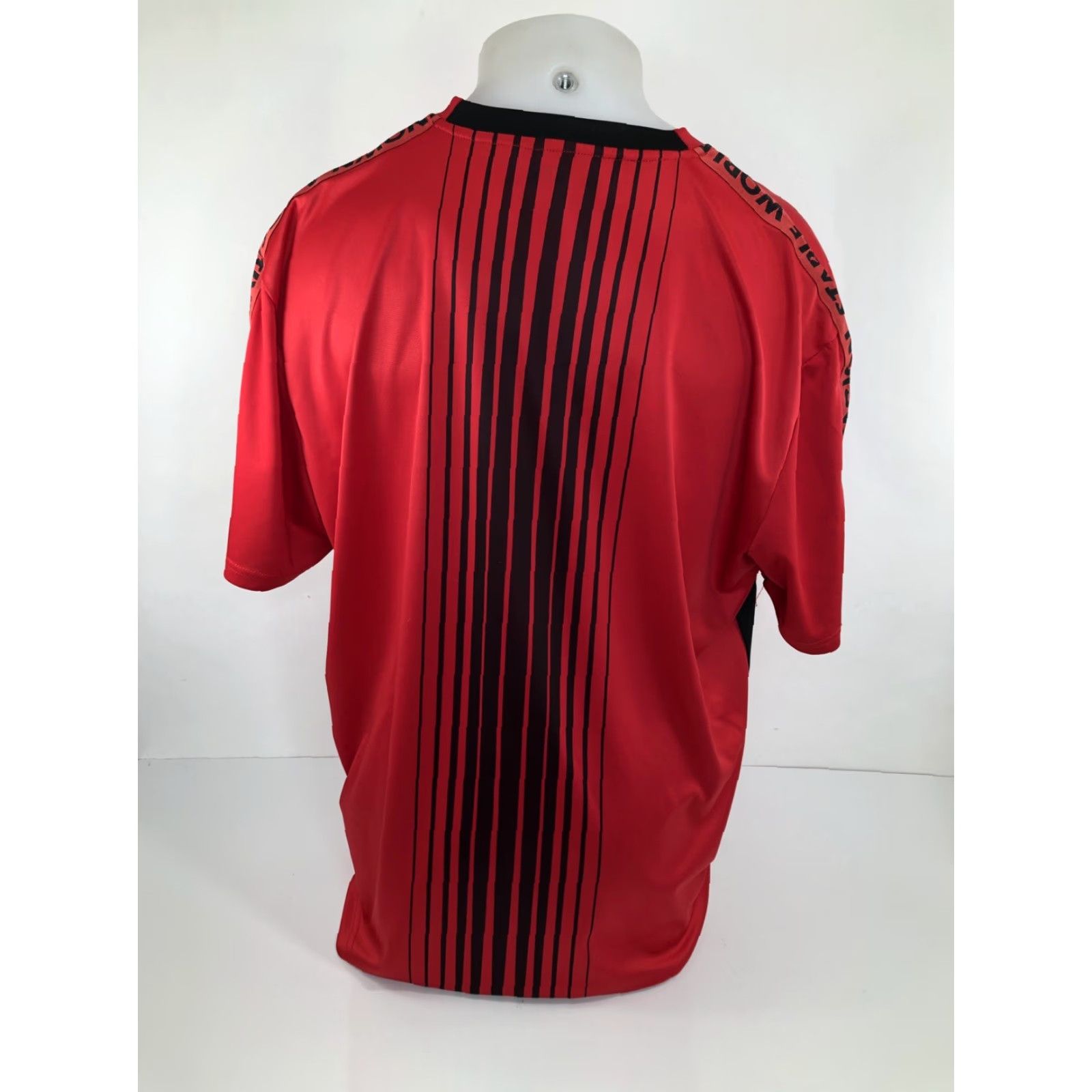 J Brand STAPLE Pigeon Athletic Performance Shirt Mens 2XL Red Shirt Athletic Mens 2XL STAPLE Pigeon Size US XXL / EU 58 / 5 - 6 Thumbnail