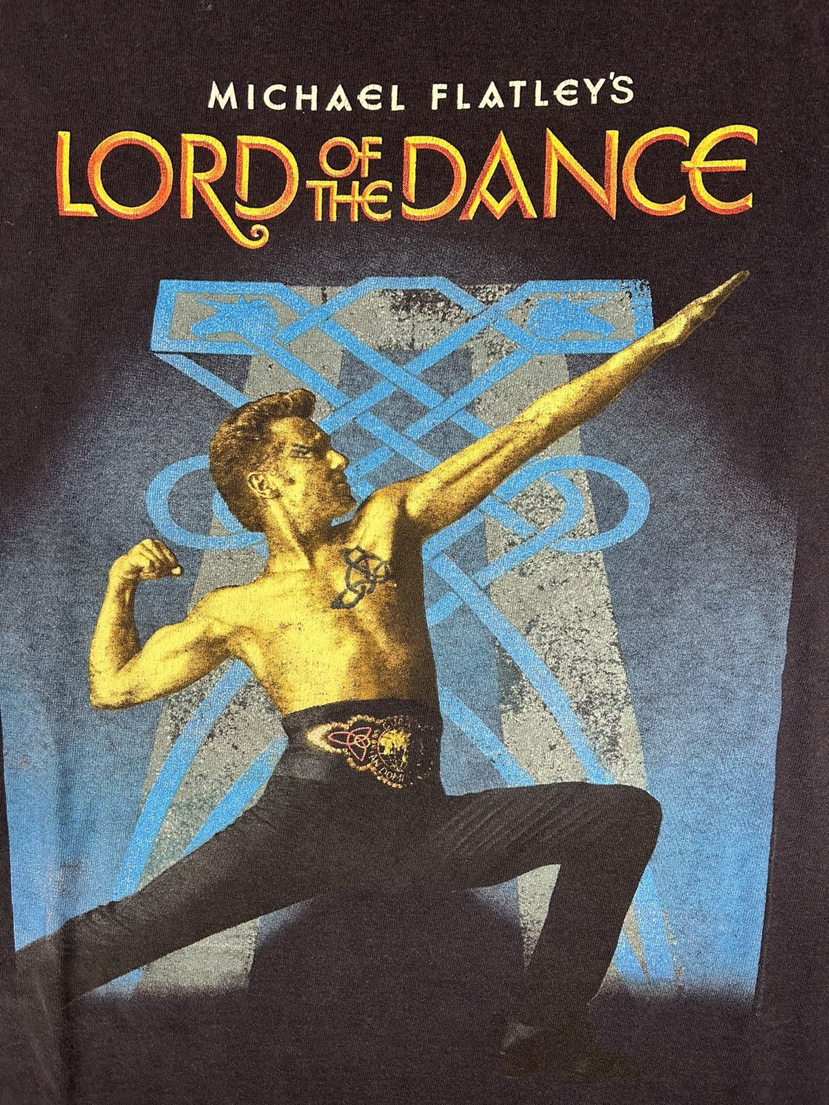 Band Tees × Vintage Crazy Vintage 90s Essential Lord of the Dance Graphic Shirt Size US XL / EU 56 / 4 - 2 Thumbnail