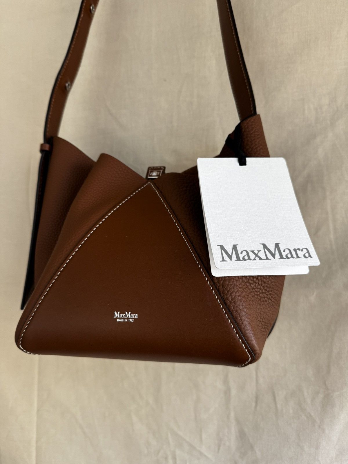 Max Mara Max Mara Small Deer Print Leather Bucket Bag Size ONE SIZE - 8 Thumbnail