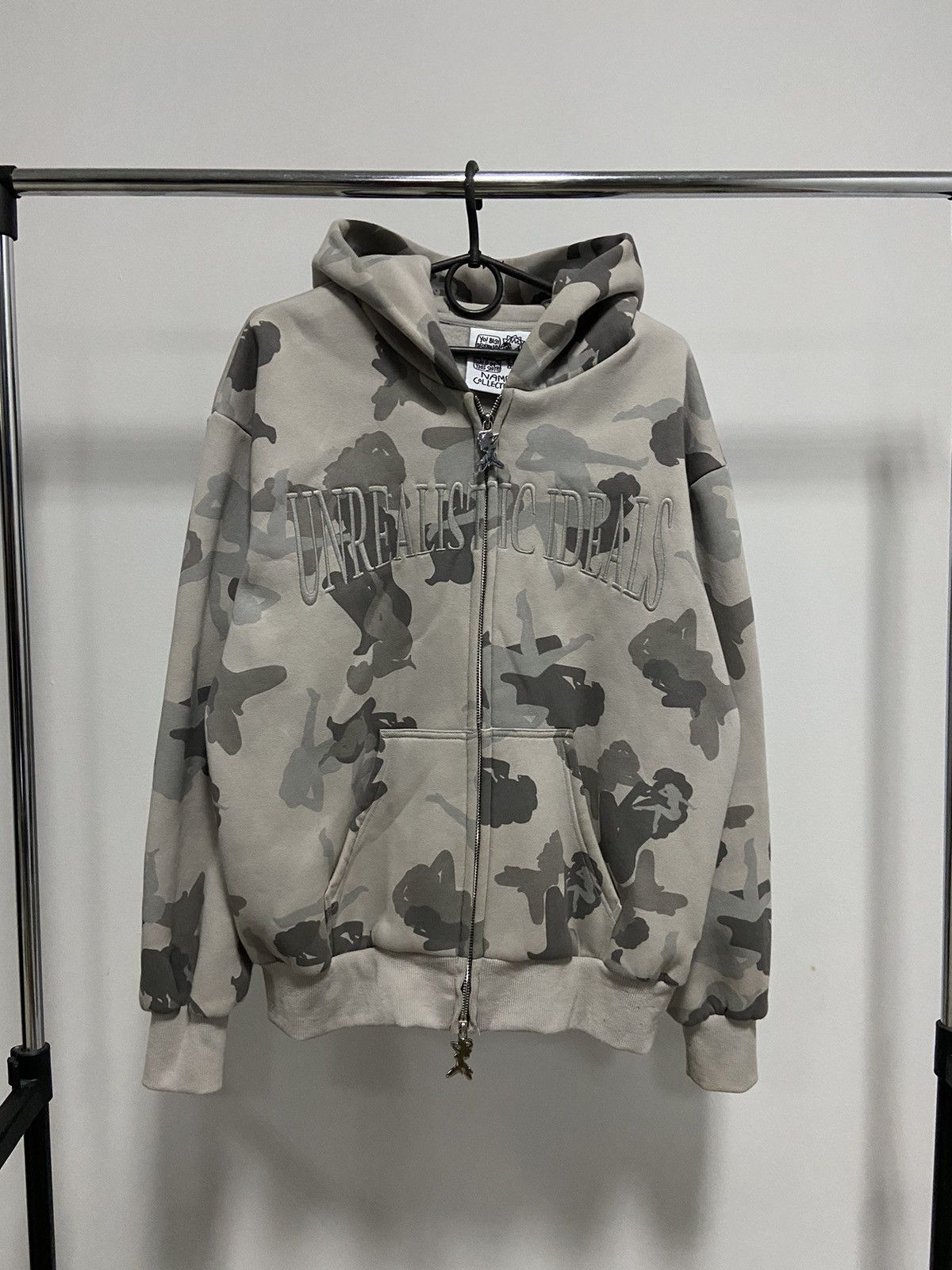 Other Unrealistic ideals overprint zip hoodie girls logo printed Size US S / EU 44-46 / 1 - 1 Thumbnail