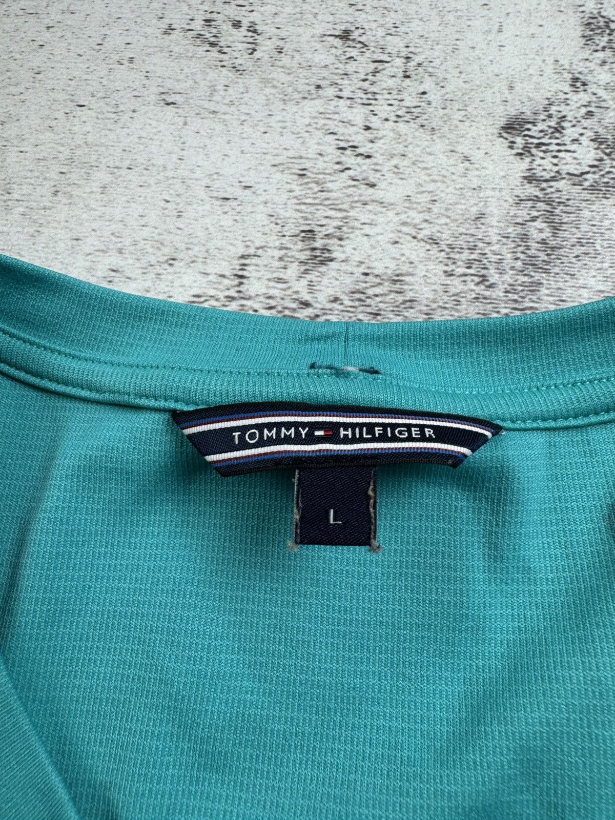Tommy Hilfiger x2 Petronas AMG Winners 2021 2022 Moto Racing Formula 1 T Shirt Men’s Tee Jersey Size US L / EU 52-54 / 3 - 14 Thumbnail