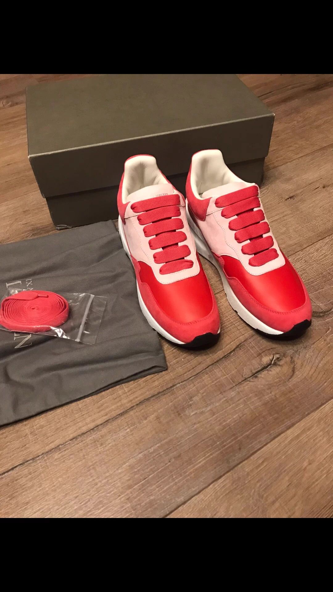 Alexander McQueen Alexander McQueen Runner Red Lambskin Leather Trainer Size US 7 / IT 37 - 1 Thumbnail