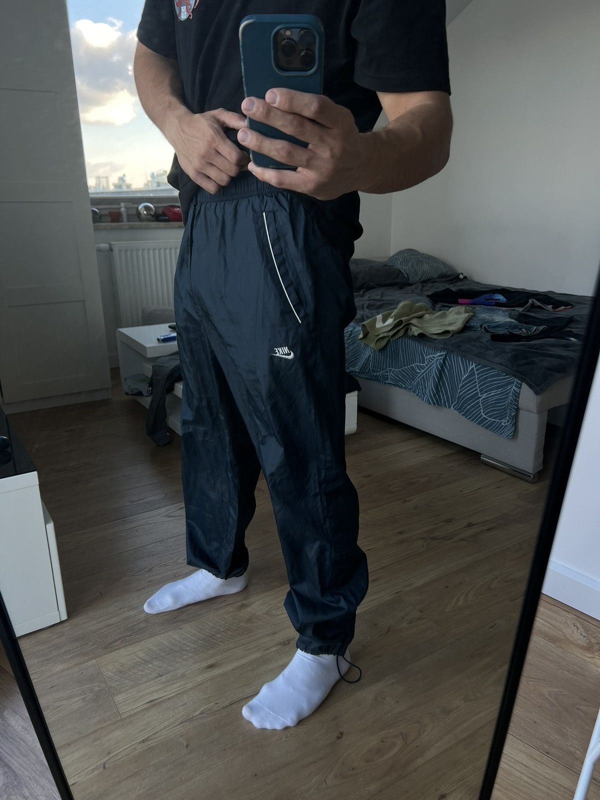 Nike 00’s NIKE BAGGY VINTAGE TRACK PANTS Y2K SWOOSH Size US 34 / EU 50 - 8 Thumbnail