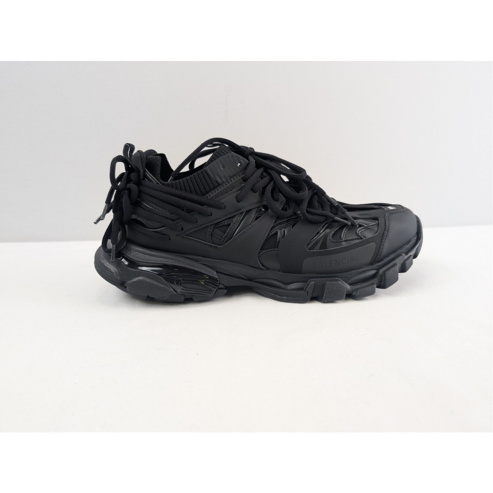 Balenciaga o1rshd1 Track Laces Shoe Sneakers in Black Size US 9 / EU 42 - 4 Thumbnail