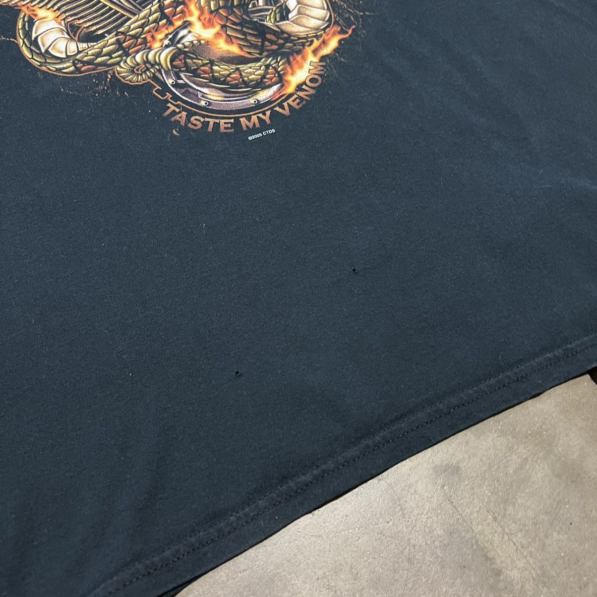 Vintage Vintage Biker Motorcycle T shirt Snake Flames Grunge Punk Size US XXL / EU 58 / 5 - 6 Thumbnail