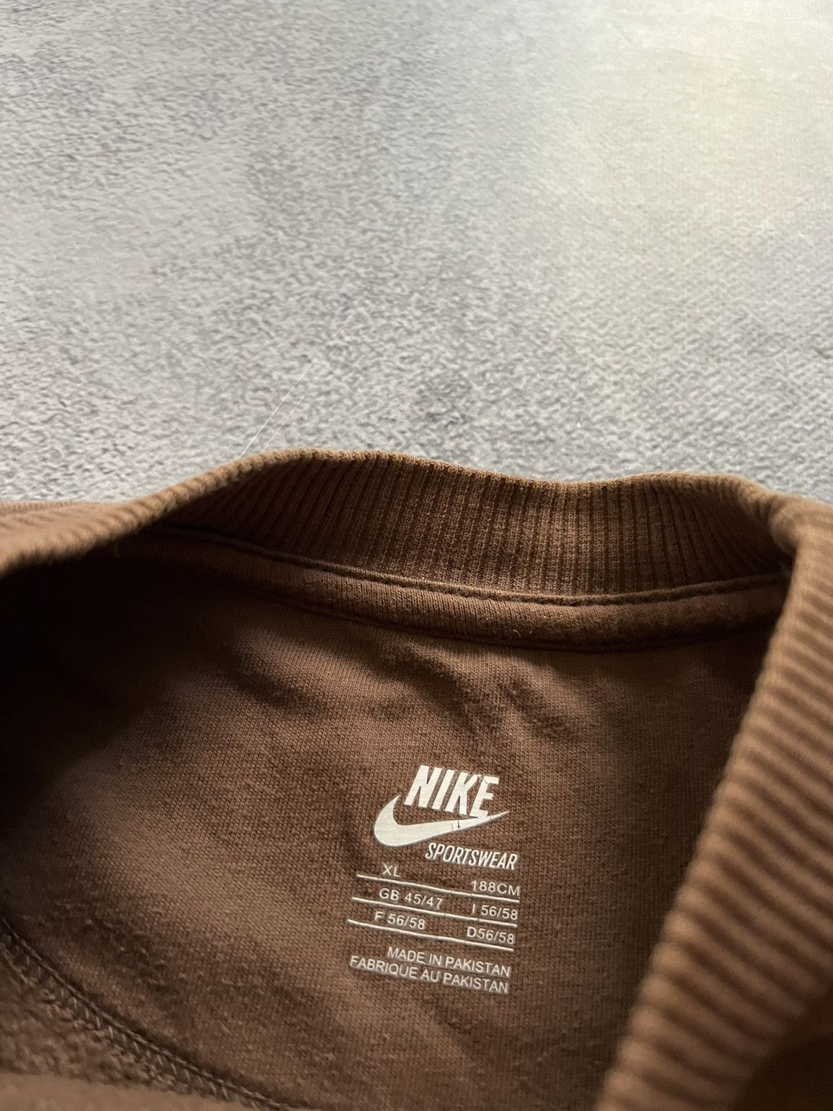 Nike × Vintage Vintage Y2k Nike Brown🤎 Rare Hype Sweatshirt 00’s Size US XL / EU 56 / 4 - 8 Thumbnail