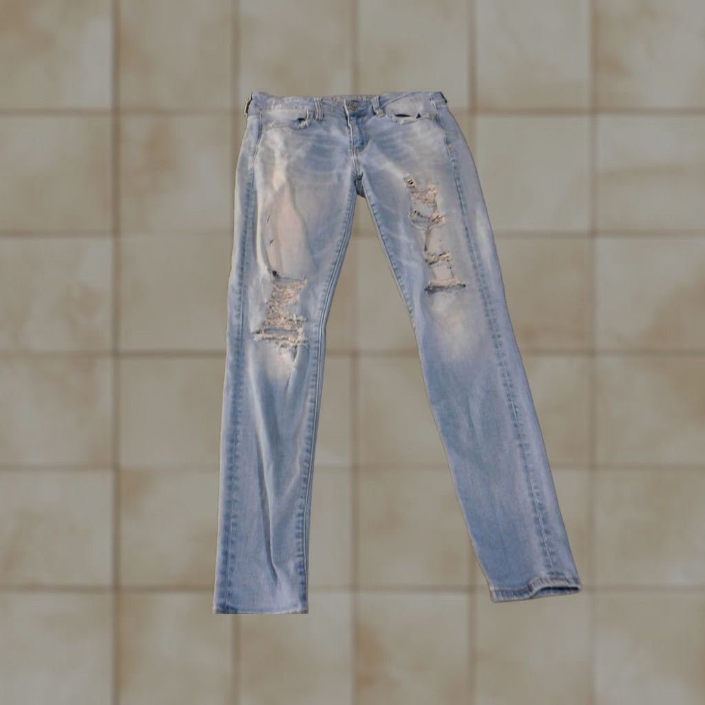 American Eagle Outfitters American Eagle Outfitters Jeans Jegging Womens Size 4 Blue Distressed Light Wash Size 27" / US 4 / IT 40 - 1 Thumbnail