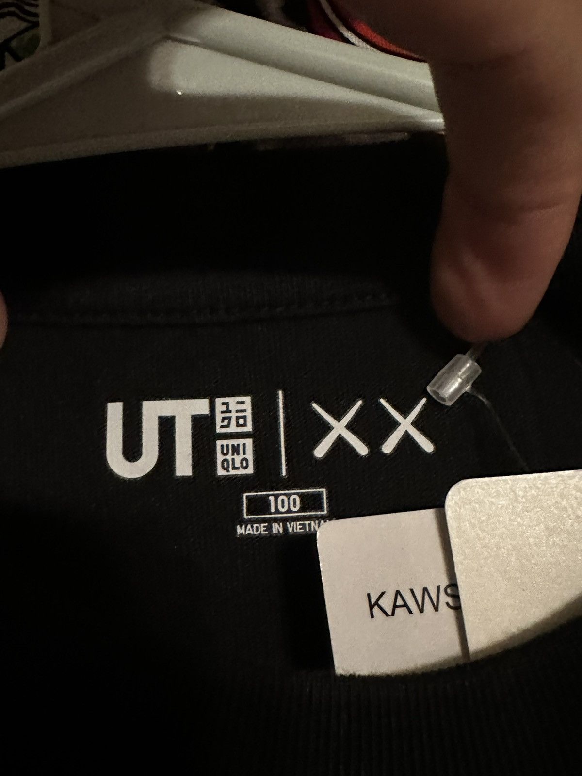 Kaws × Uniqlo KAWS Uniqlo Graphic Tee Size US XXS / EU 40 - 5 Thumbnail