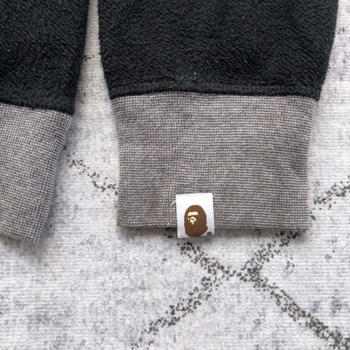 Bape Og BAPE A BATHING APE Classic Pullover Hoodie Size US S / EU 44-46 / 1 - 3 Thumbnail