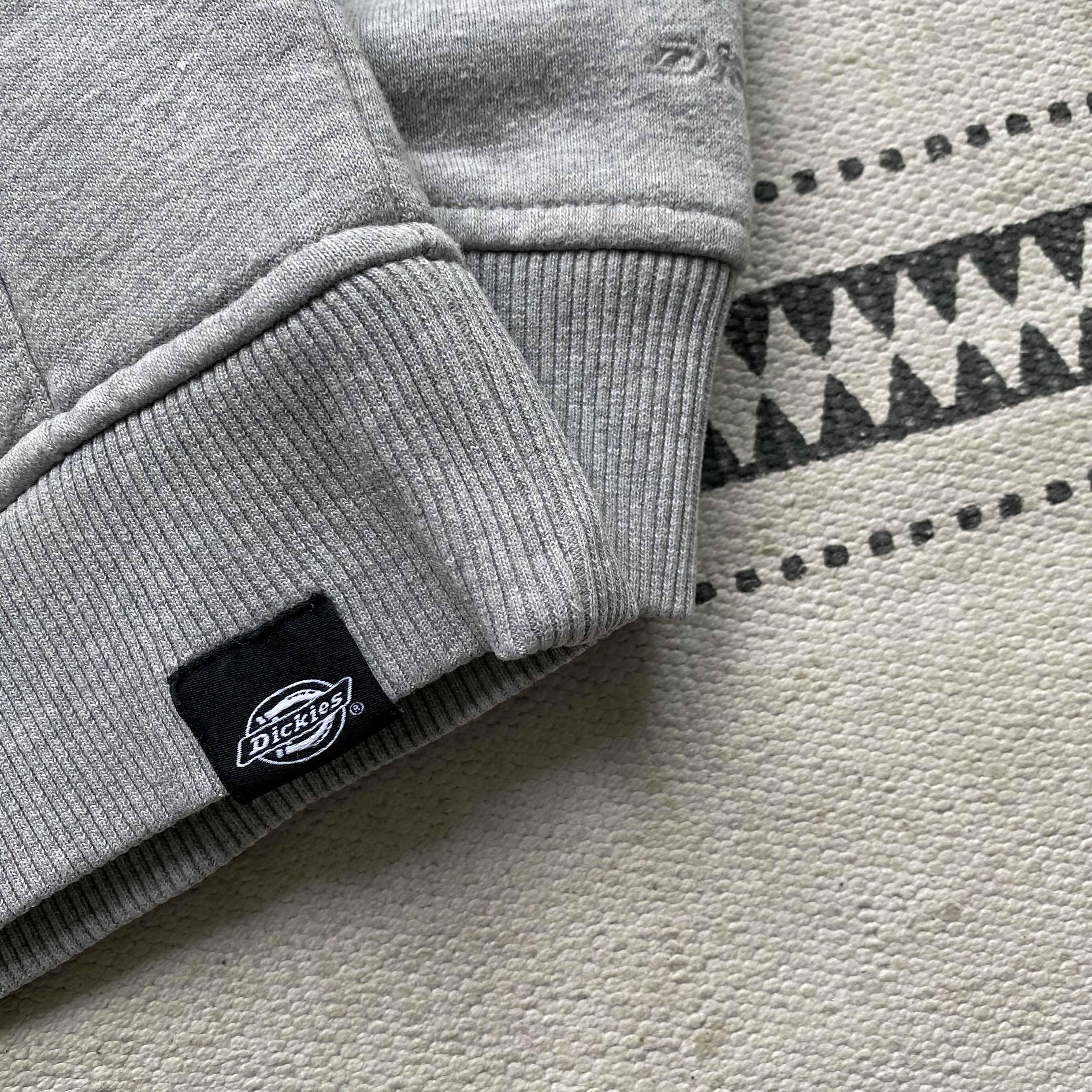 Dickies ⚒️ Vintage 00s Dickies boxy hoodie center logo Workwear Size US S / EU 44-46 / 1 - 7 Thumbnail