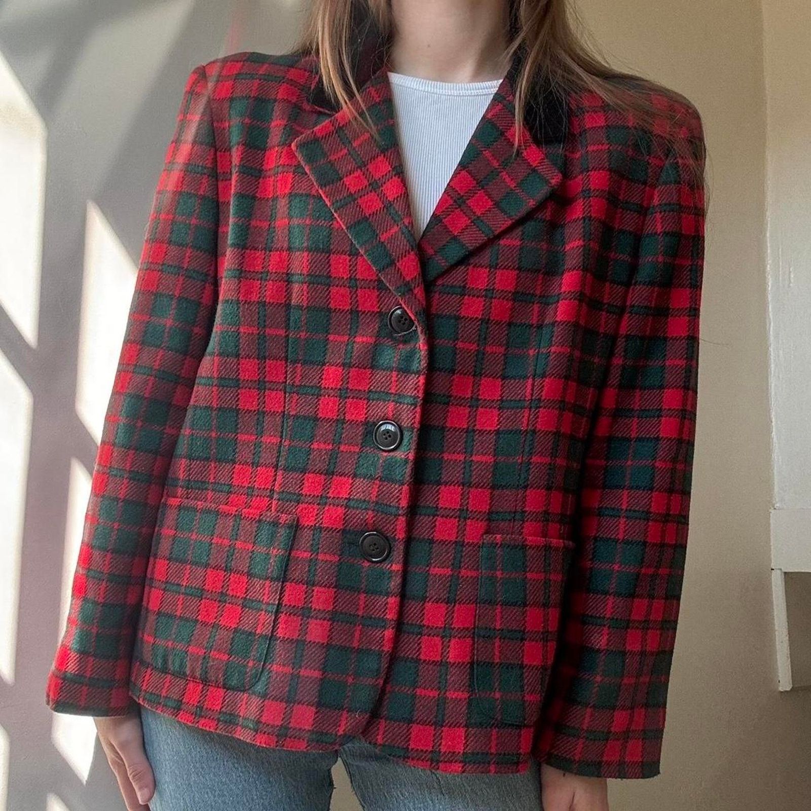 Vintage Vintage Norton McNaughton Petite Red Plaid Blazer 8P Size M / US 6-8 / IT 42-44 - 1 Thumbnail