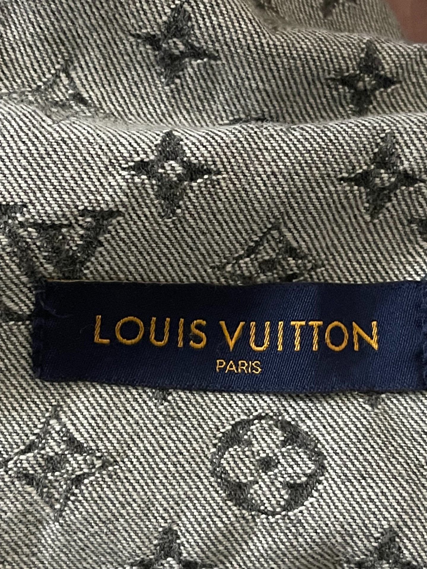 Louis Vuitton Louis Vuitton jacket Nextarrow-2501 Size US M / EU 48-50 / 2 - 4 Thumbnail