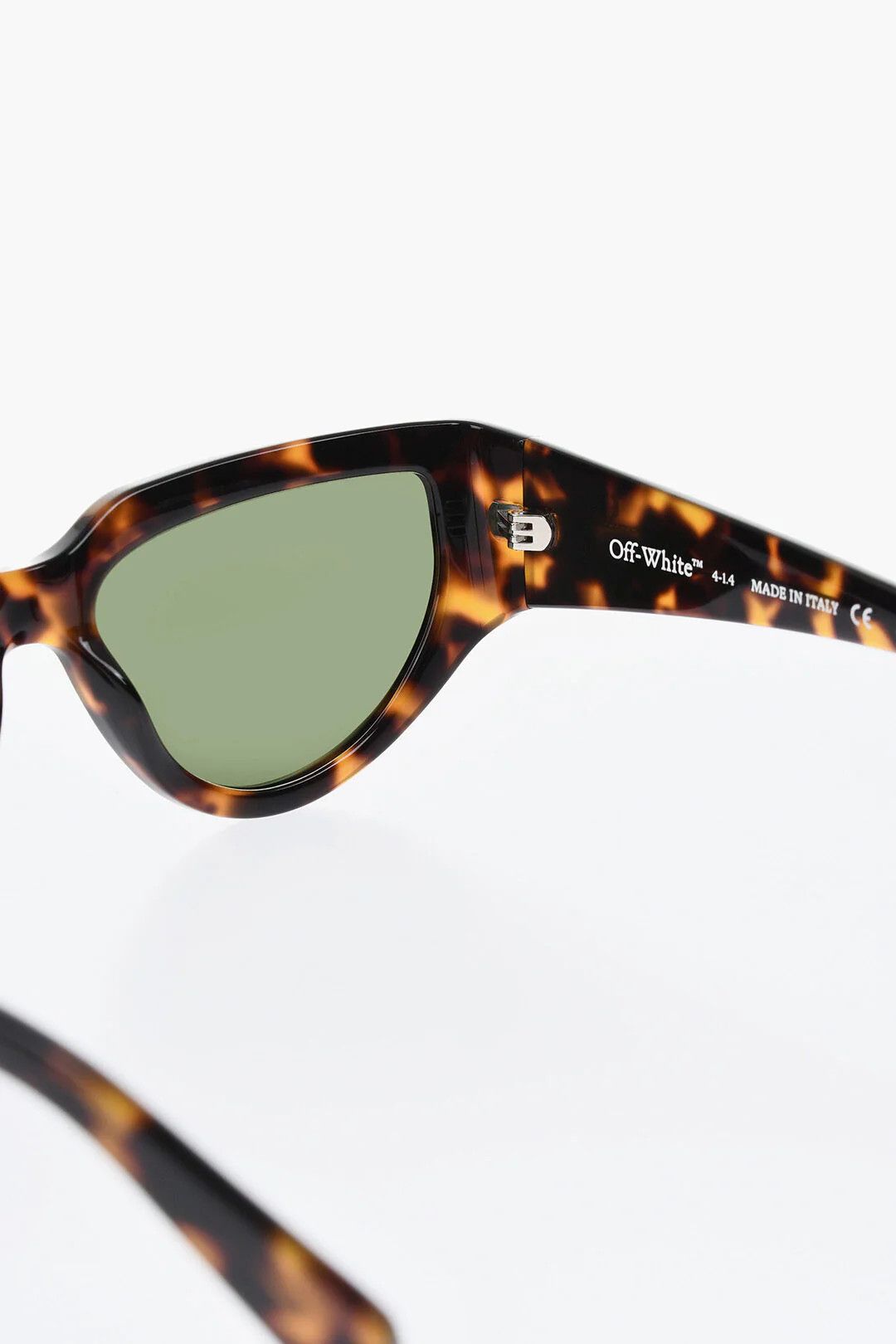Off-White og1mm0426 Size: OS / Cat Eye Sunglasses in Brown Size ONE SIZE - 3 Thumbnail