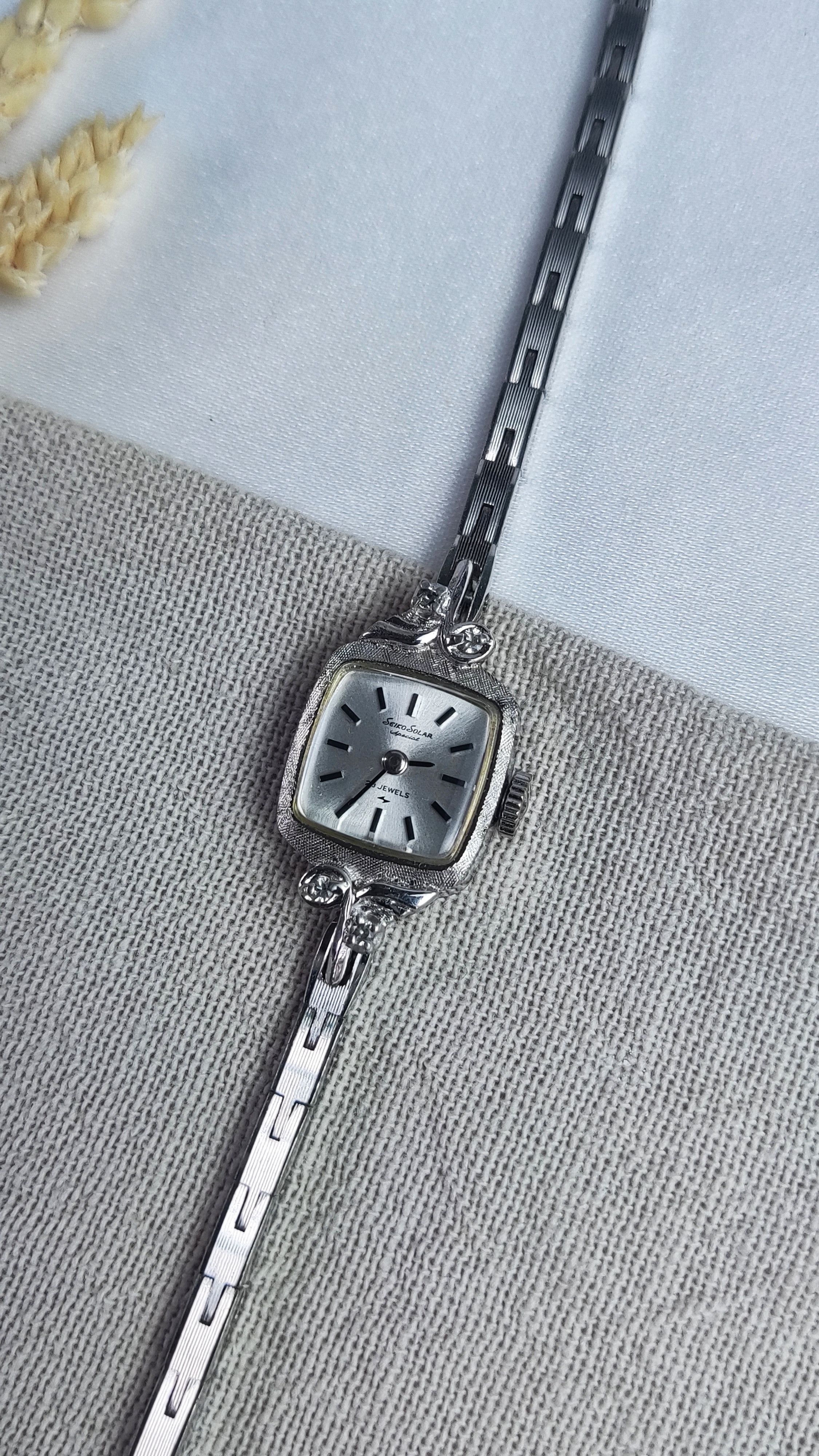Seiko SEIKO SOLAR SPECIAL WHITE GOLD PLATED LADIES ✨ Size ONE SIZE - 3 Thumbnail