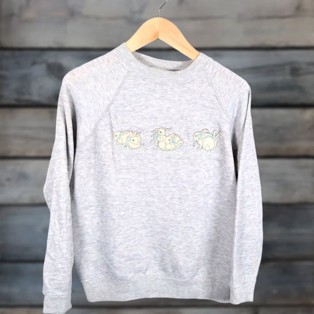 Vintage VINTAGE Bassett Walker Sweatshirt Men's XL Gray 80s Bunny Rabbit Graphic Crew Neck Raglan Sleeve Lightweight Fleece VTG Size US L / EU 52-54 / 3 - 1 Thumbnail