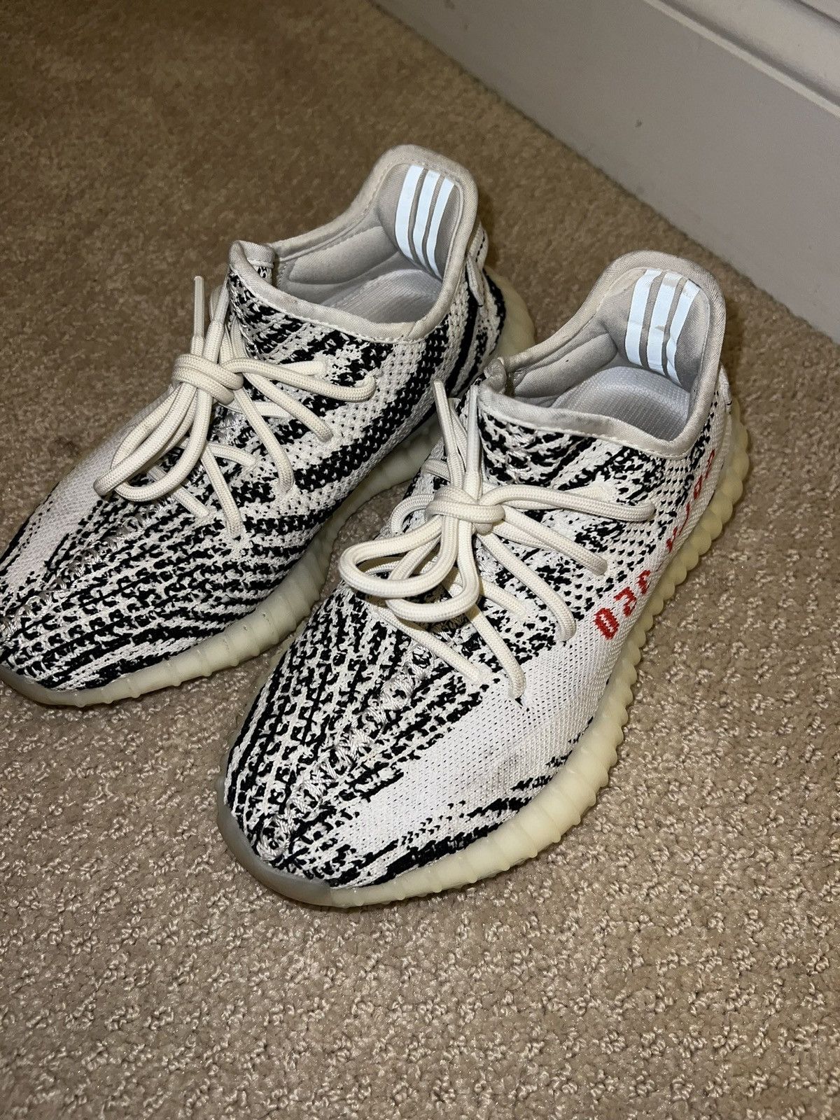 Adidas Yeezy Boost 350 V2 - Zebra 2017 Size US 6 / IT 36 - 8 Thumbnail