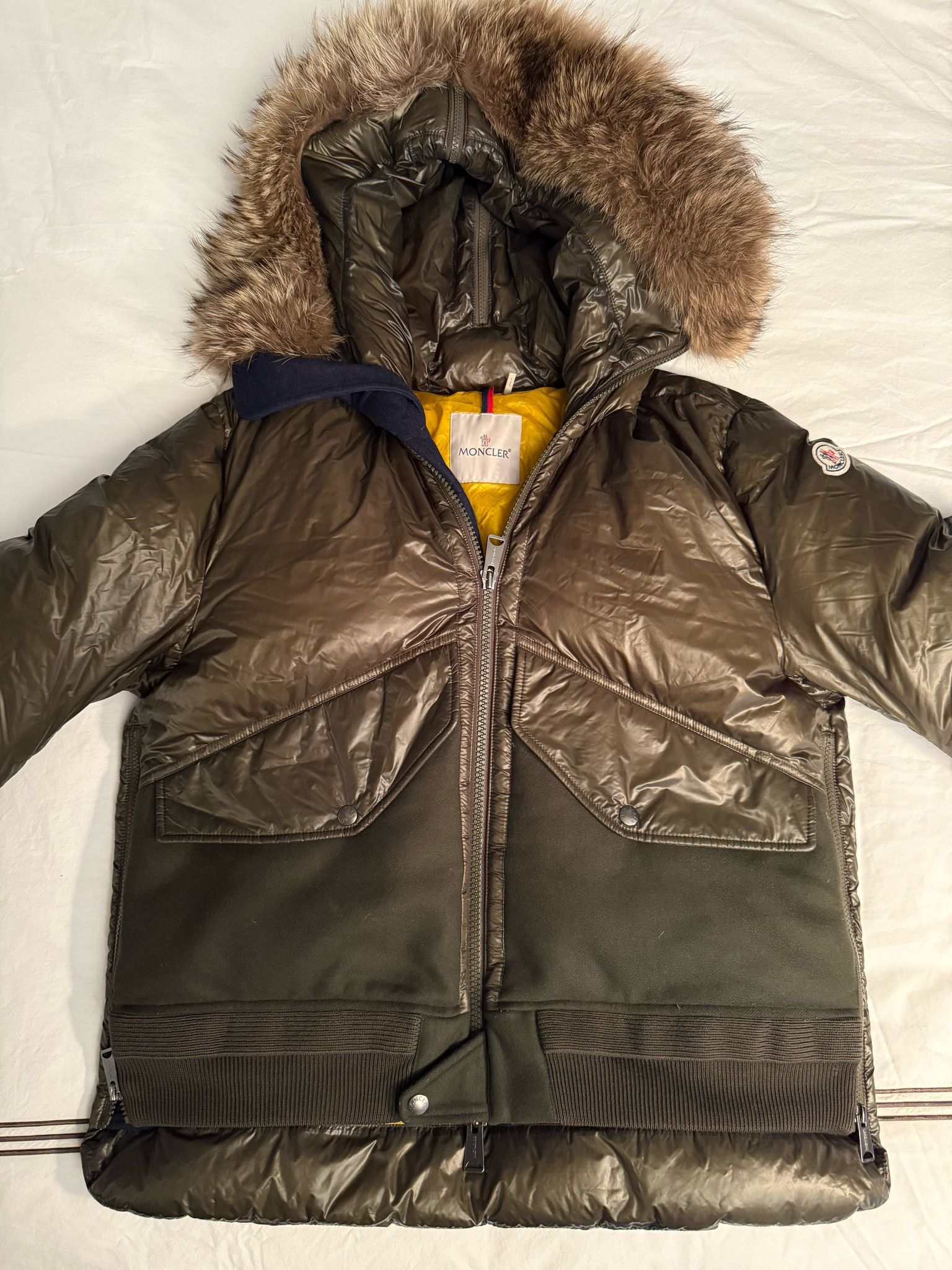 Moncler Hooded Down Jacket Coat Size US L / EU 52-54 / 3 - 1 Thumbnail