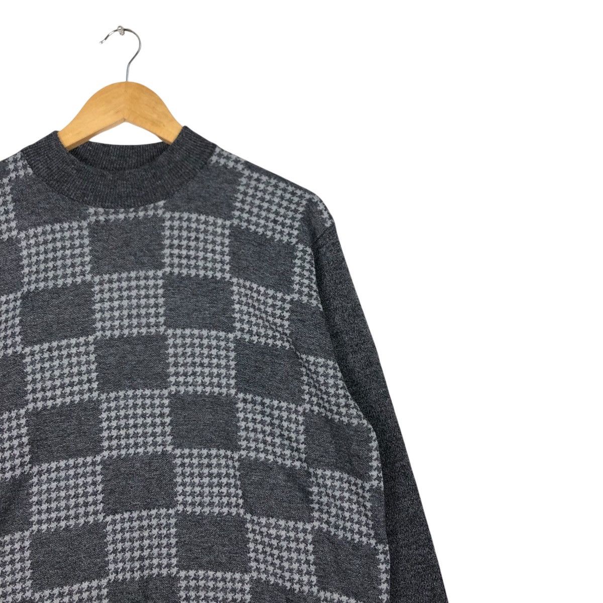 Japanese Brand Checked Japanese Brand Sweatshirt Medium Size Size US M / EU 48-50 / 2 - 5 Thumbnail