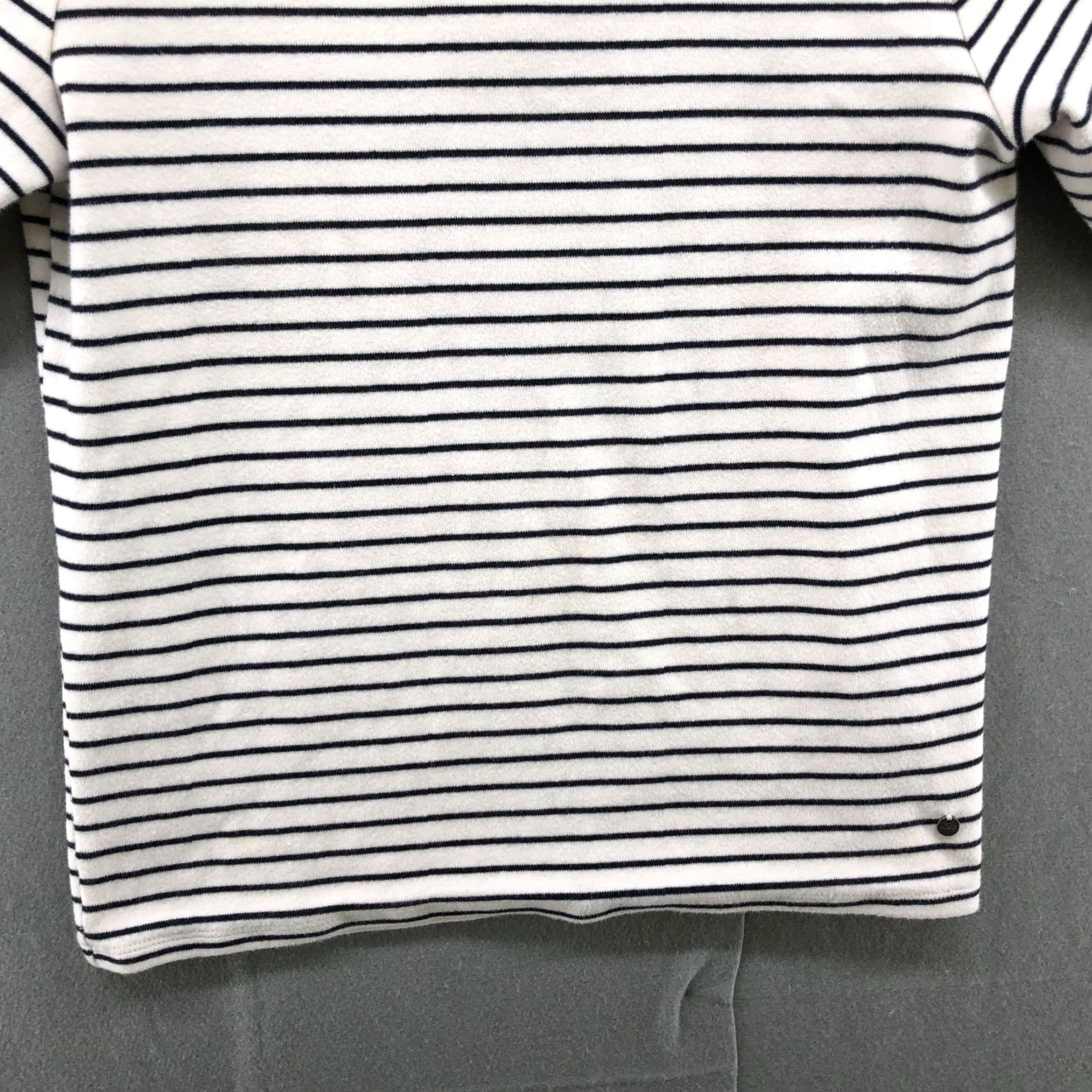 Abercrombie & Fitch Abercrombie & Fitch Mock Neck T Shirt Womens M Black White Striped Short Sleeve Size M / US 6-8 / IT 42-44 - 4 Thumbnail
