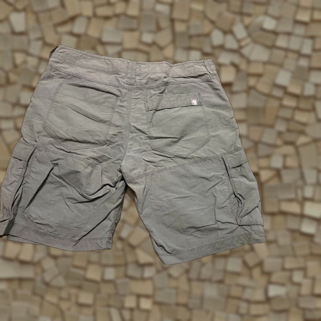 The North Face VINTAGE: No The North Face Shorts Cargo Men 34 Gray Regular Inseam 10 in / Casual, 34 Size US 34 / EU 50 - 1 Thumbnail